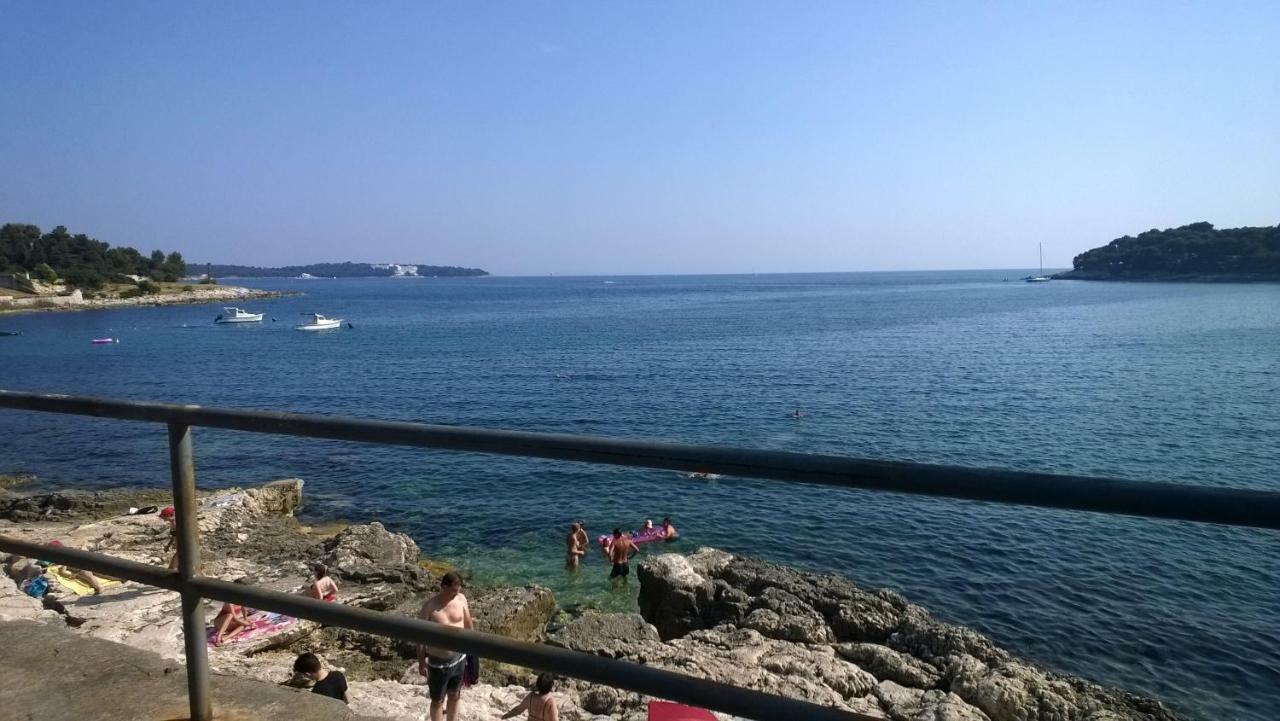 Mare Azzurro Apartments Pula Luaran gambar