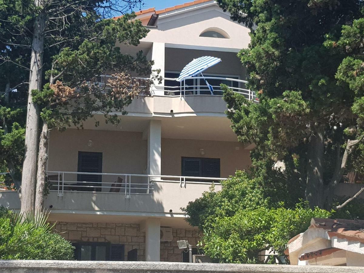 Mare Azzurro Apartments Pula Luaran gambar